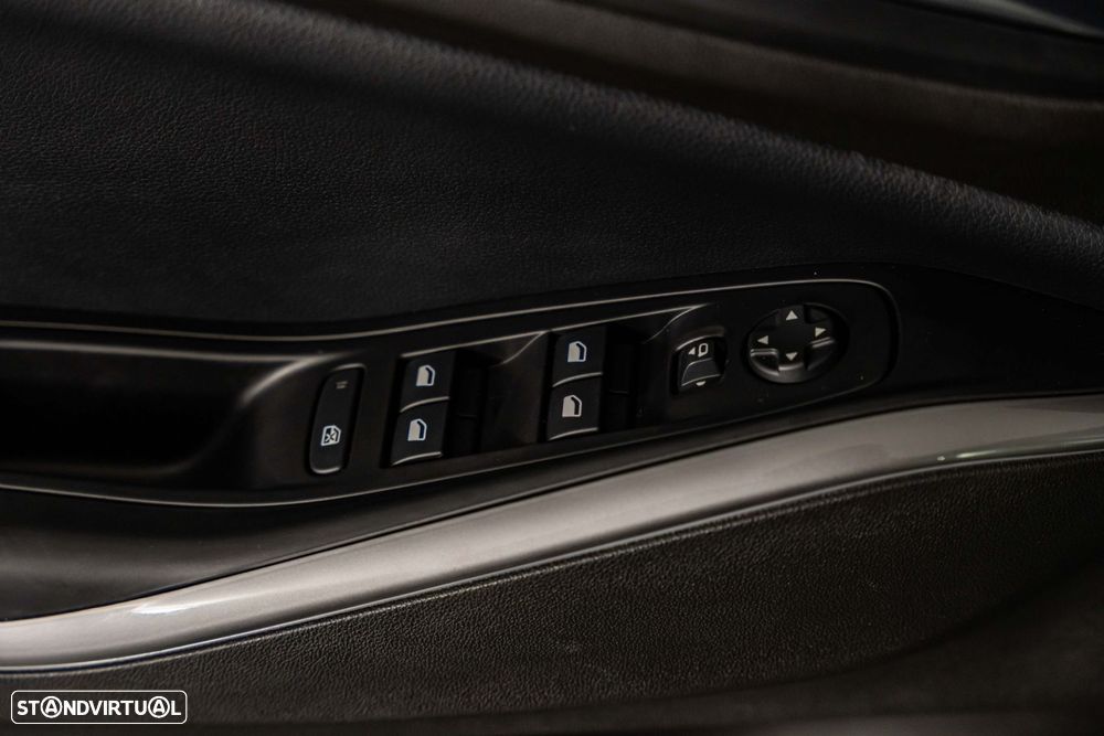 Opel Grandland 1.6 T PHEV Ultimate - 22