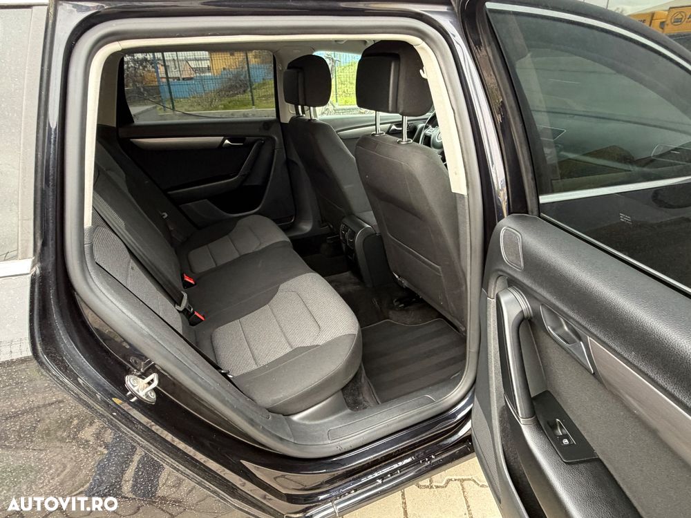Volkswagen Passat Variant 2.0 TDI DSG BlueMotion Technology Comfortline - 33