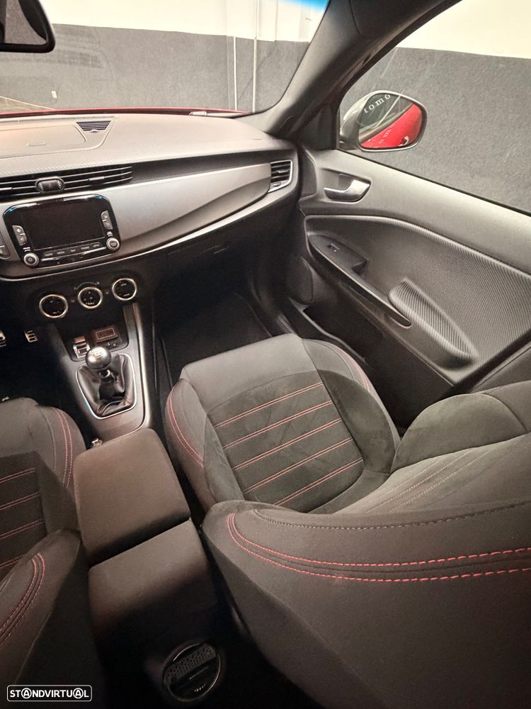 Alfa Romeo Giulietta - 30