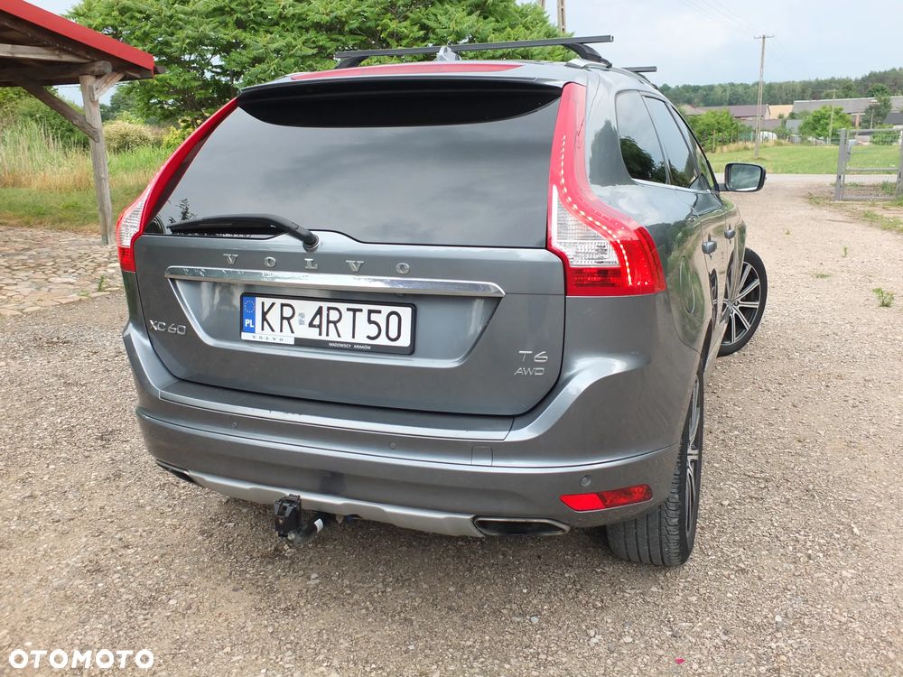 Volvo XC 60 T6 AWD Geartronic Summum - 4