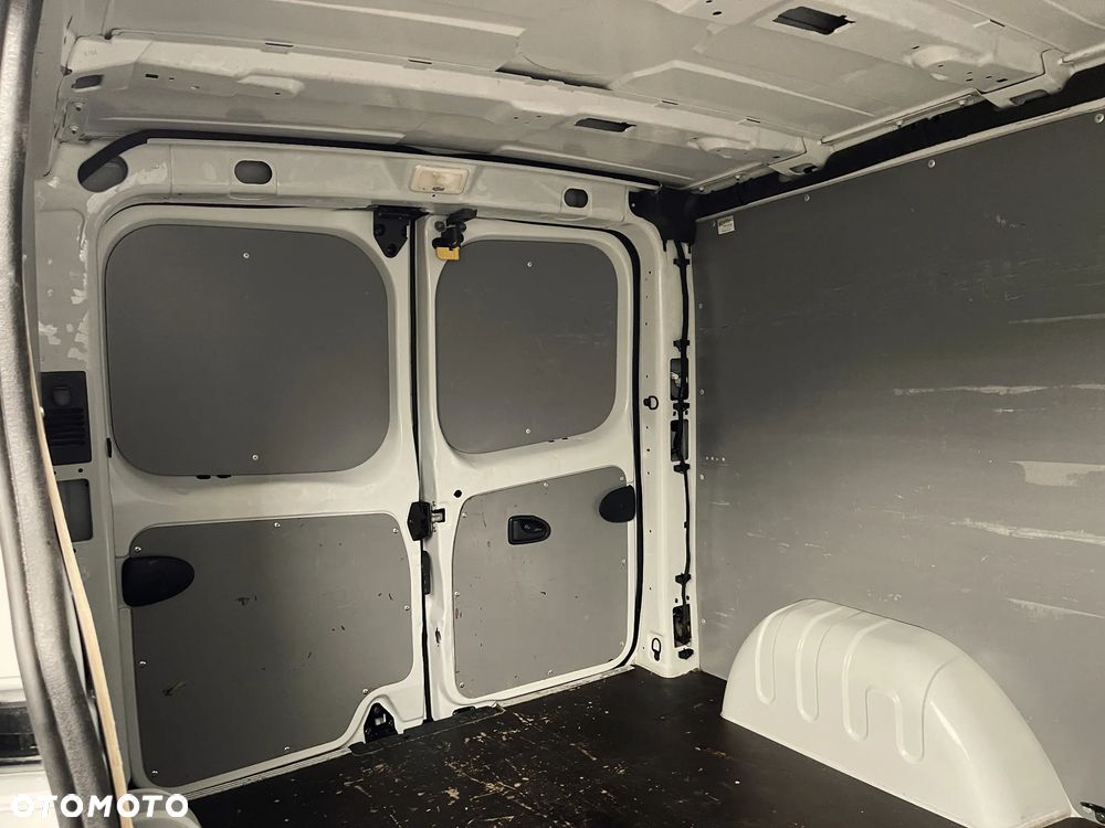 Renault Trafic L1H1 - 9
