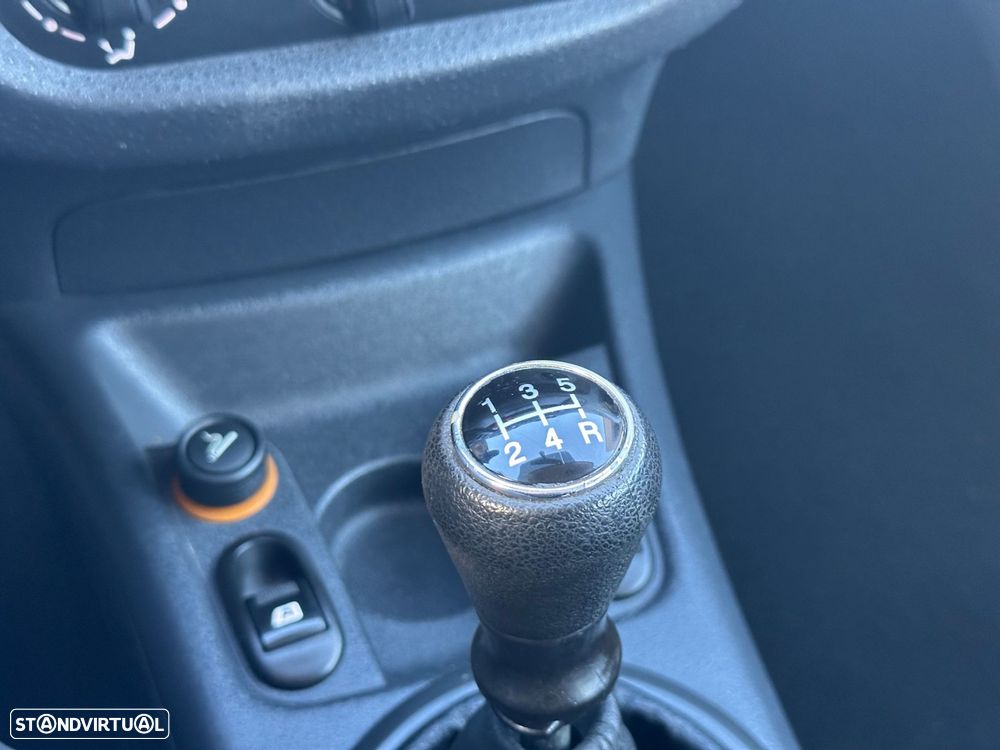 Citroën C2 1.4 HDi SX - 23