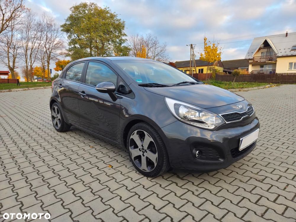 Kia Rio 1.4 L - 2