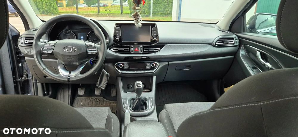 Hyundai i30 1.0 T-GDI Smart - 27