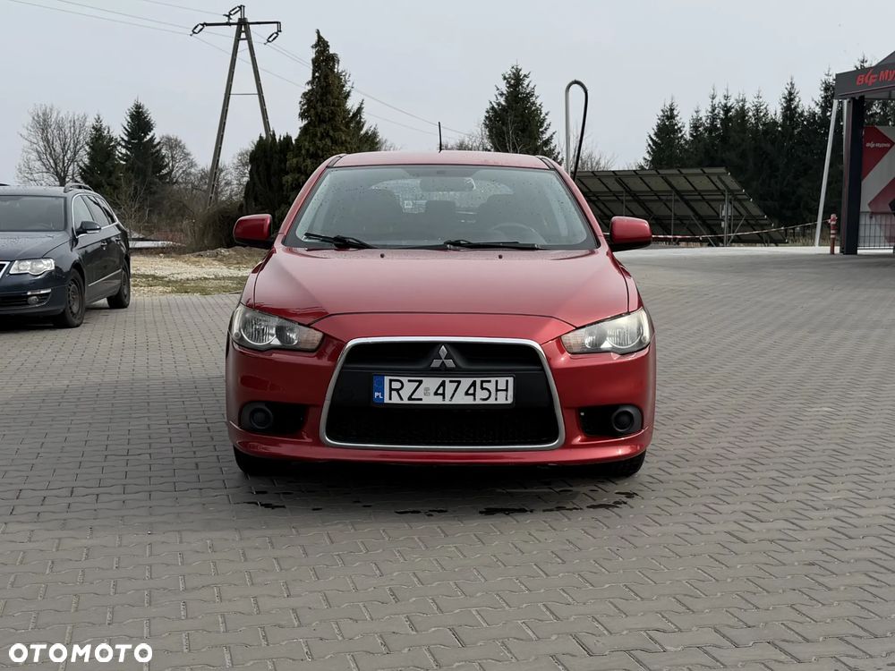 Mitsubishi Lancer - 9