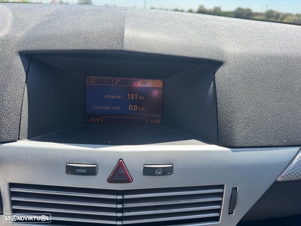 Opel Astra GTC 1.9 CDTI - 16