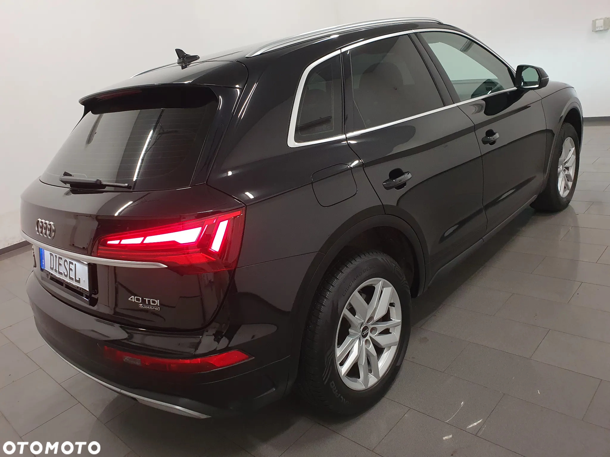 Audi Q5 40 TDI quattro S tronic sport - 4