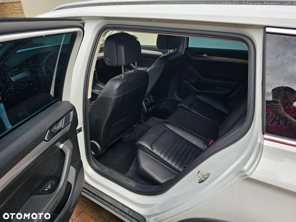 Volkswagen Passat 2.0 TDI BMT 4Mot Highline DSG - 30