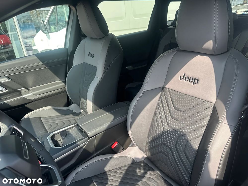 Jeep Compass 1.6 T4 PHEV First Edition FWD DCT - 11