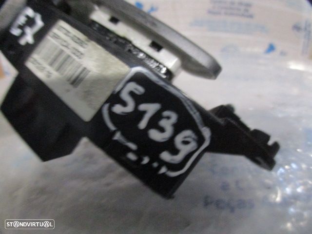 Interruptor 937303Z050 39R1CA1200 HYUNDAI  I40 BREAK FASE 1 2012 1.7CRDI 115CV 5P CINZA CONTROLO DE TRAÇÃO - 5