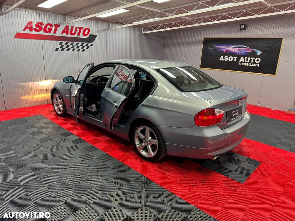 BMW Seria 3 - 16