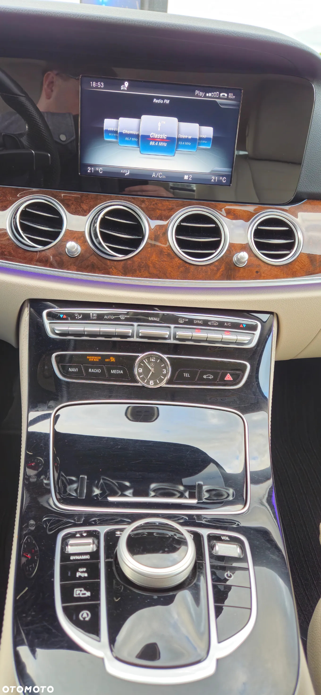 Mercedes-Benz Klasa E 200 9G-TRONIC - 25