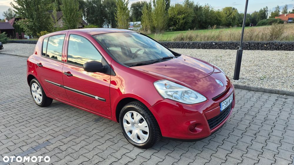 Renault Clio 1.2 16V Authentique - 21