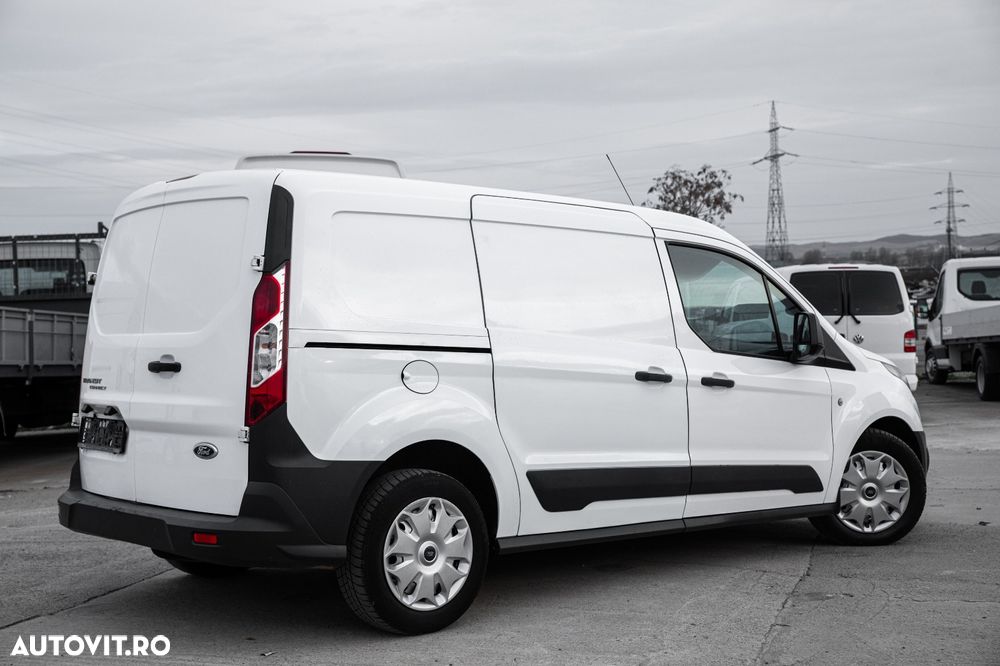 Ford Transit Connect - 4