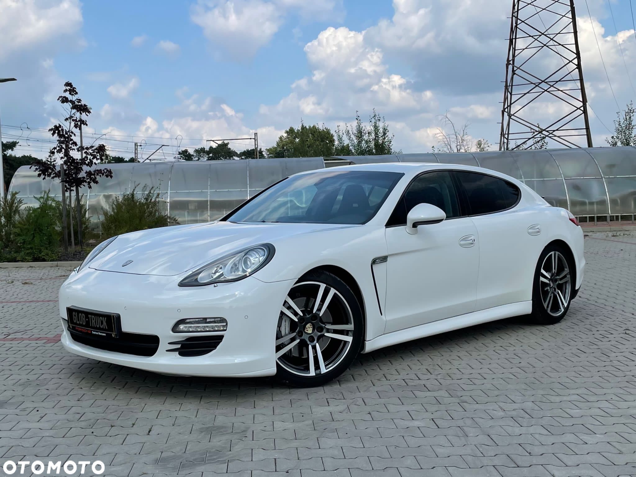 Porsche Panamera 4S - 1