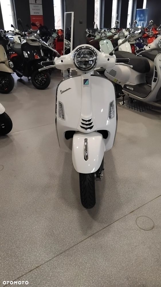 Vespa GTS - 6