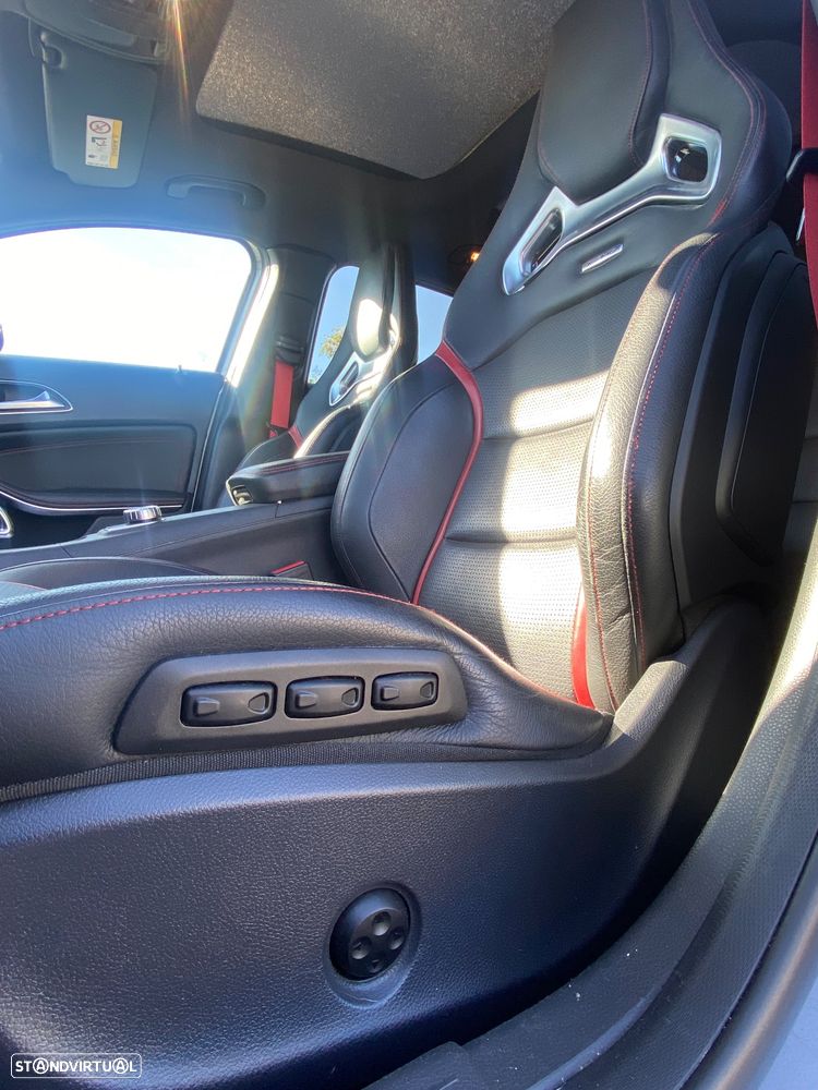 Mercedes-Benz GLA 45 AMG 4Matic 7G-DCT Edition 1 - 29