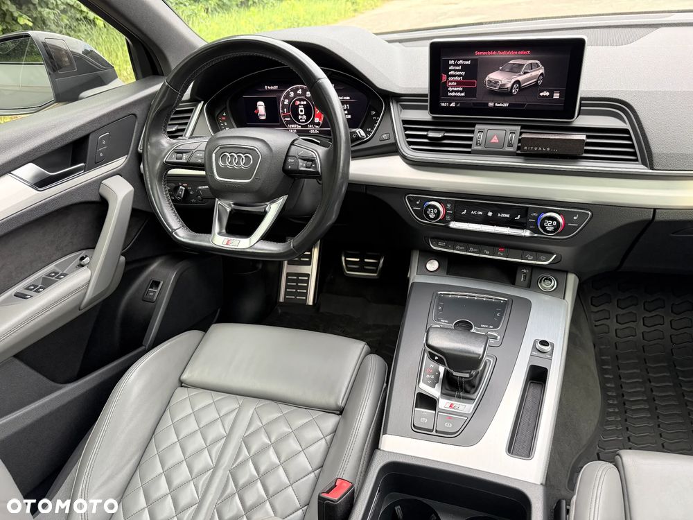 Audi SQ5 - 6
