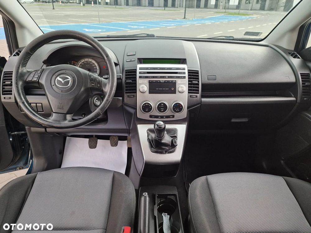 Mazda 5 - 24