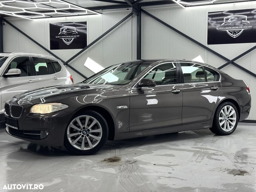 BMW Seria 5 520d Aut. - 10
