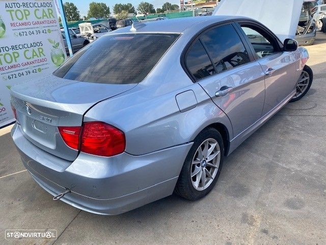 PARA-CHOQUES TRASEIRO BMW 3 2010 - 1