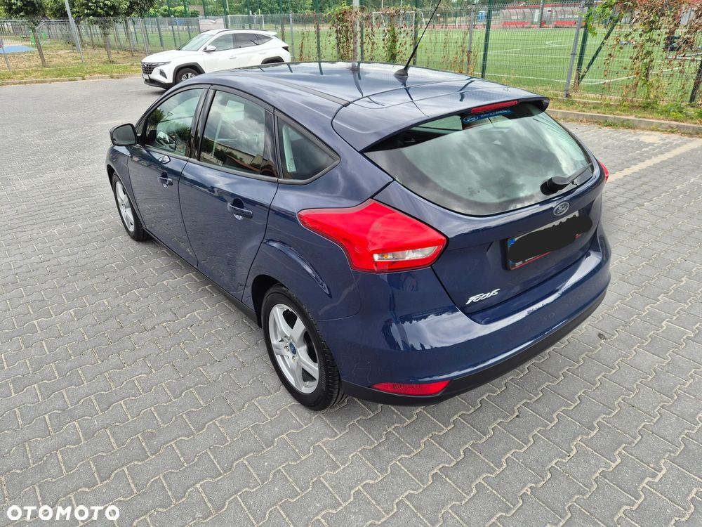 Ford Focus 1.6 Trend - 6