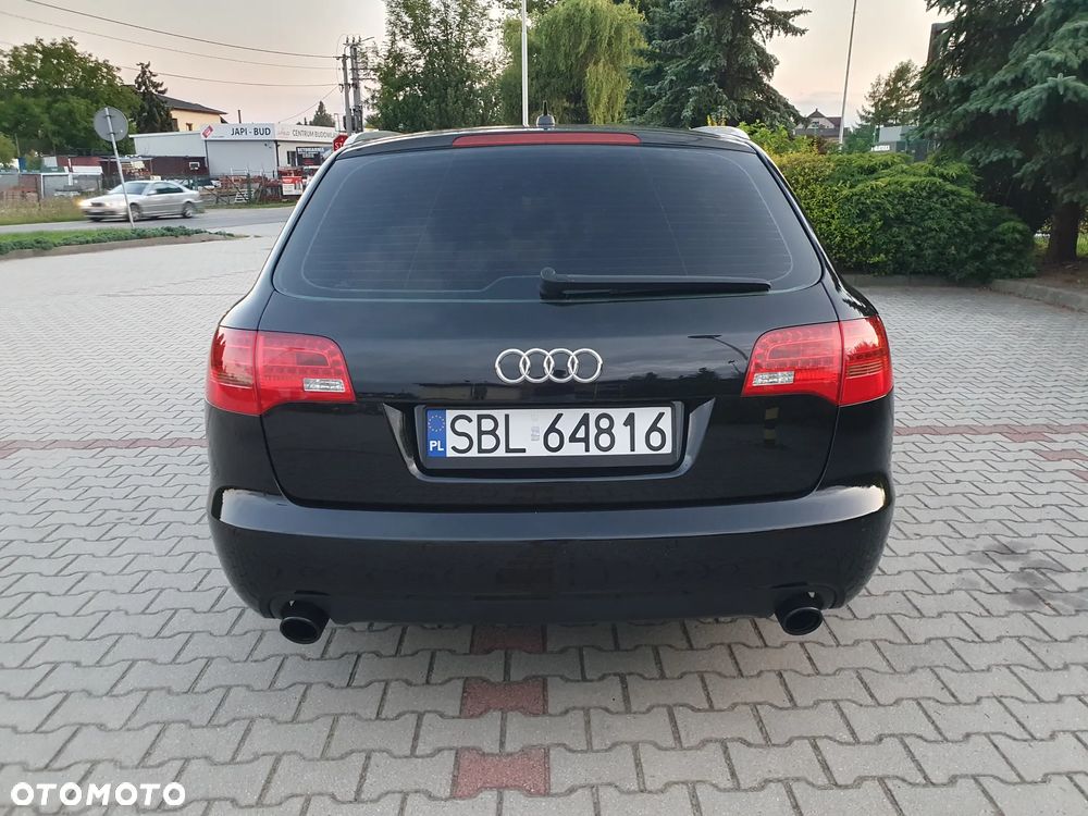 Audi A6 Avant 2.4 - 6