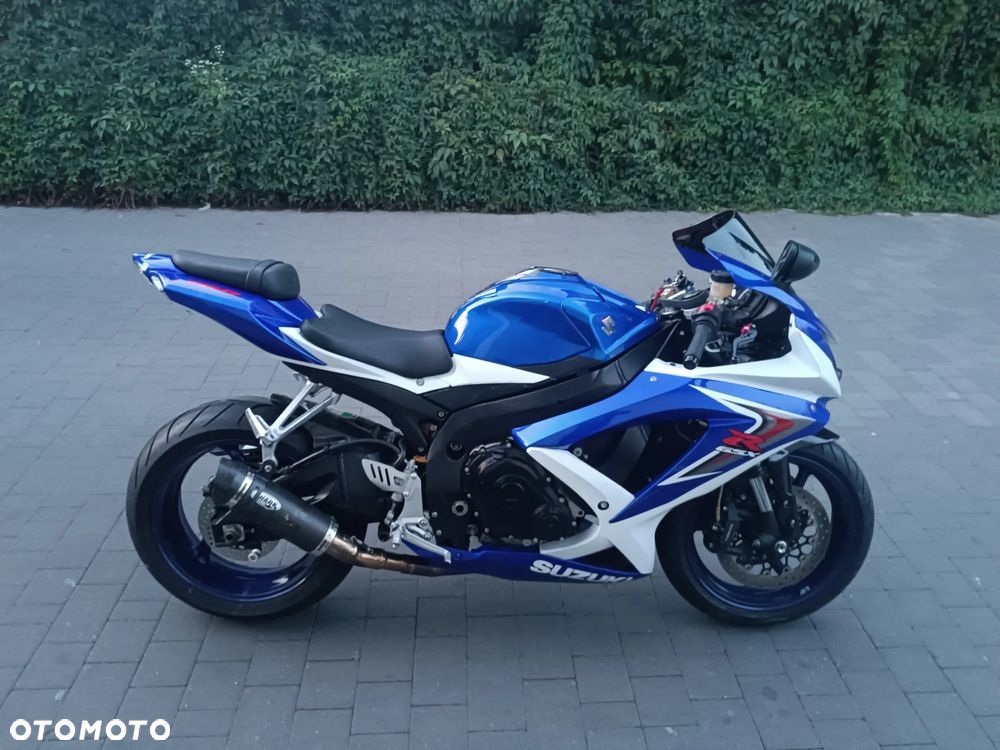 Suzuki GSX-R - 19
