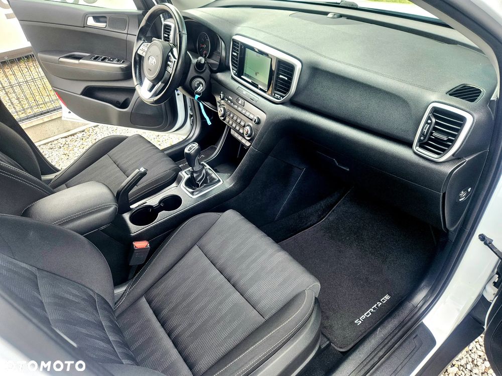 Kia Sportage - 32
