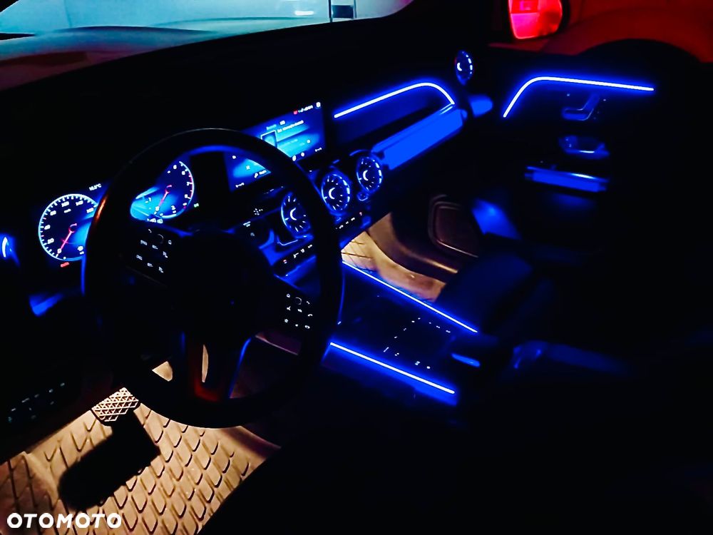 Mercedes-Benz GLB 250 4Matic 8G-DCT Progressive - 13