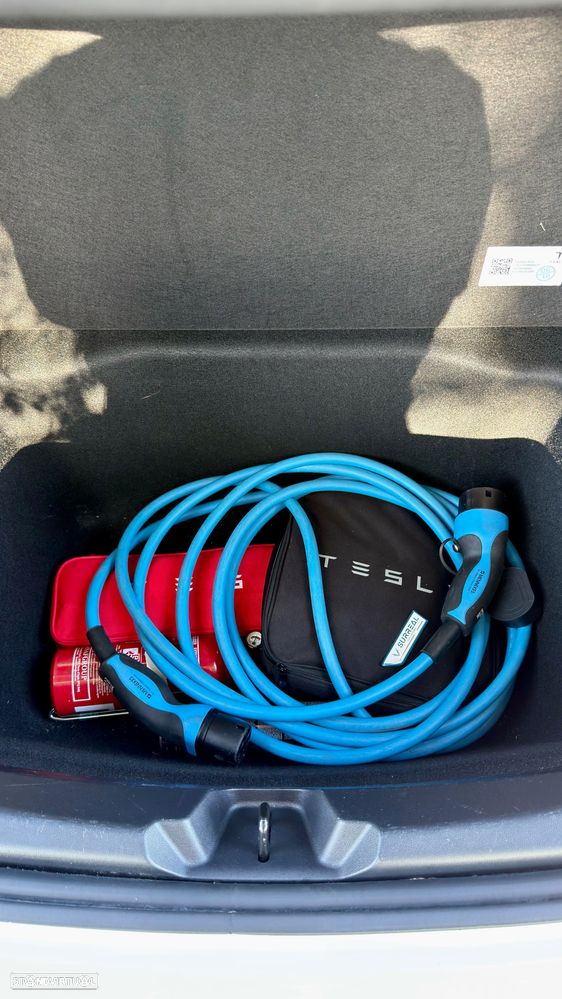 Tesla Model 3 Long Range Tração Integral — fotografia 9