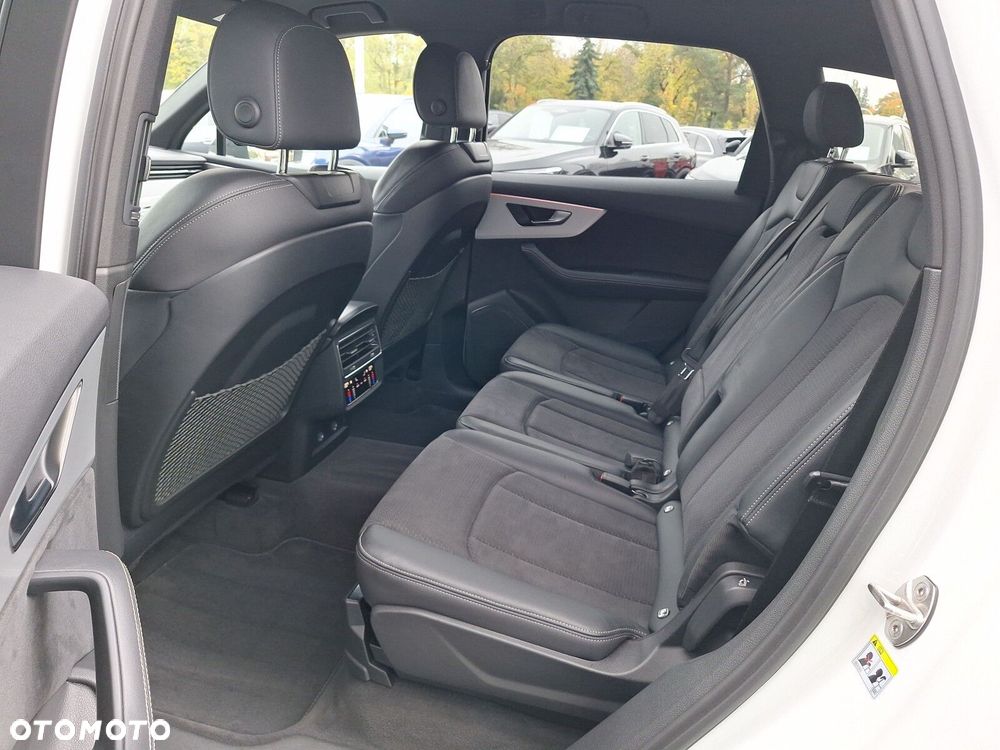 Audi Q7 45 TDI mHEV Quattro S Line Tiptr - 14