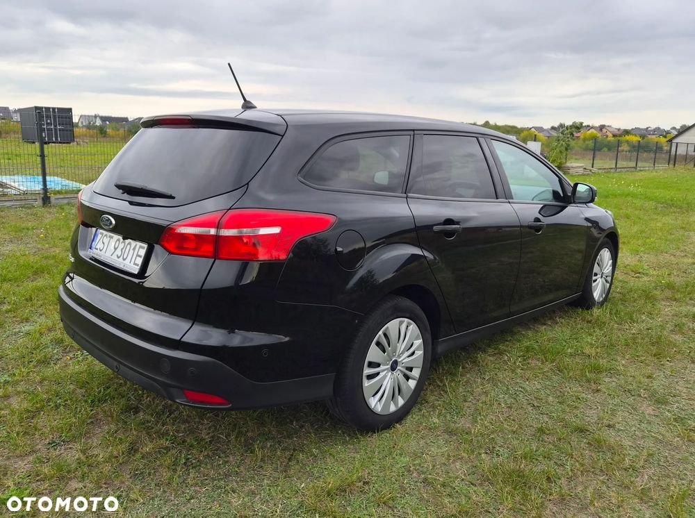 Ford Focus 1.5 TDCi DPF Start-Stopp-System Business - 5