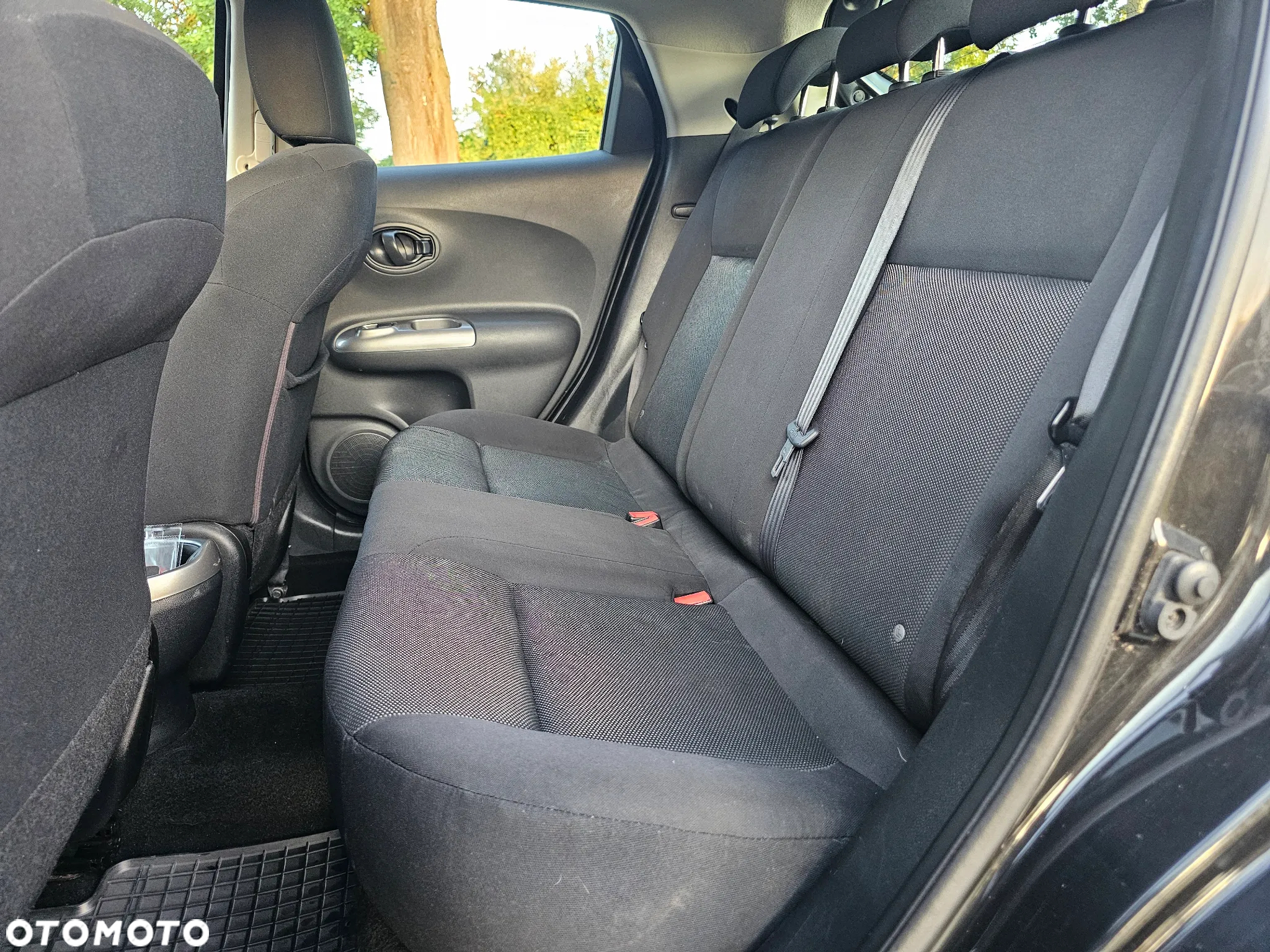 Nissan Juke 1.6 Visia - 13