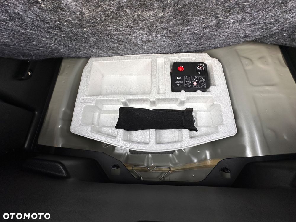 Suzuki Baleno 1.0 Boosterjet Comfort - 28