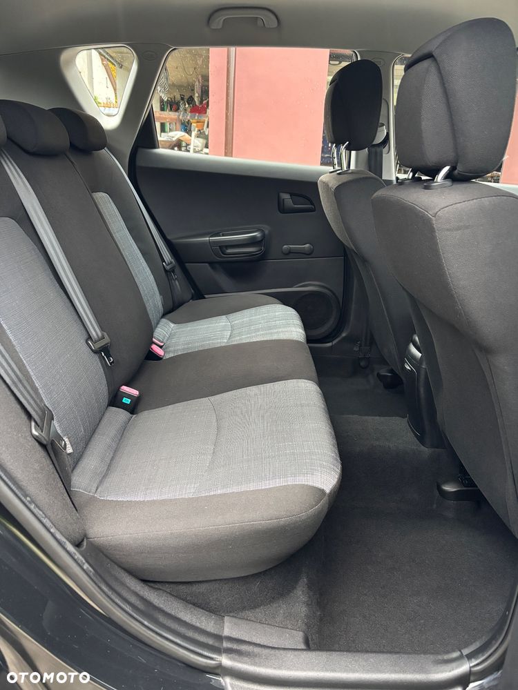 Kia Ceed - 22