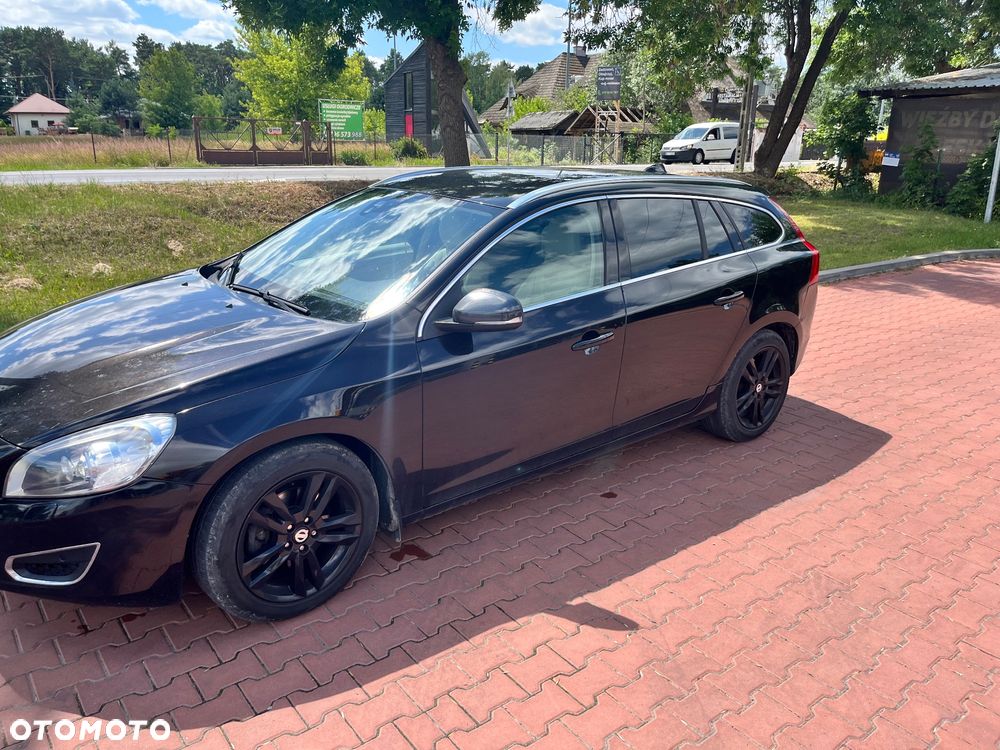Volvo V60 D3 Geartronic Momentum - 8