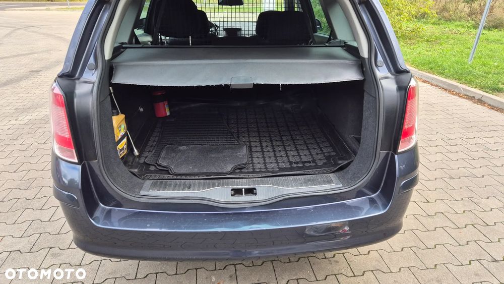 Opel Astra 1.6 Caravan - 6