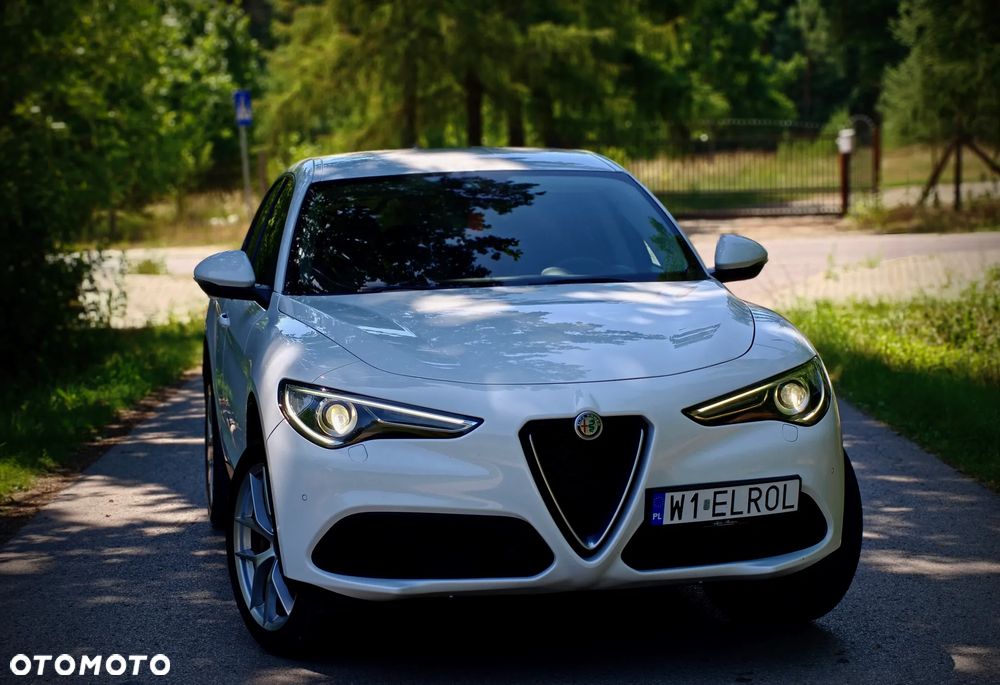 Alfa Romeo Stelvio 2.0 Turbo Executive Q4 - 2