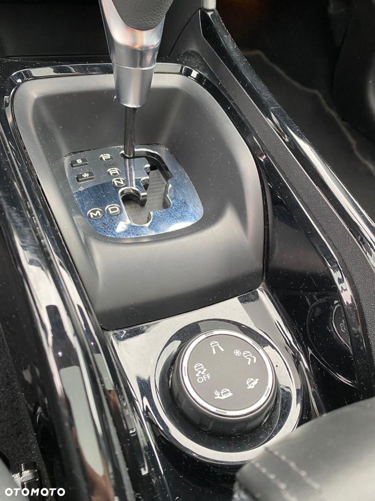 Peugeot 2008 PureTech 110 GPF Stop&Start EAT6 Crossway - 8