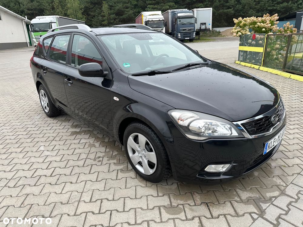 Kia Ceed 1.4 L - 20