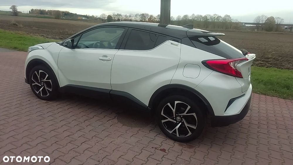 Toyota C-HR ver-1-2-t-style - 2
