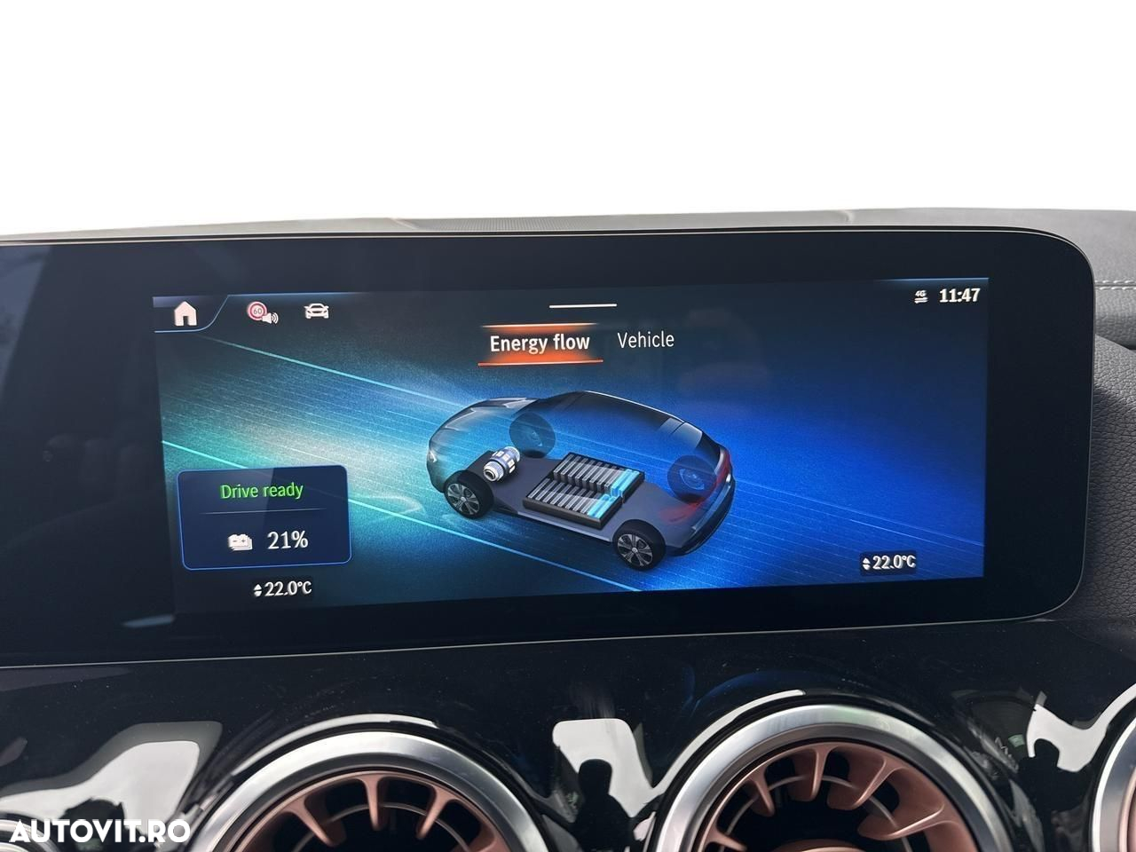 Mercedes-Benz EQA 250+ - 21