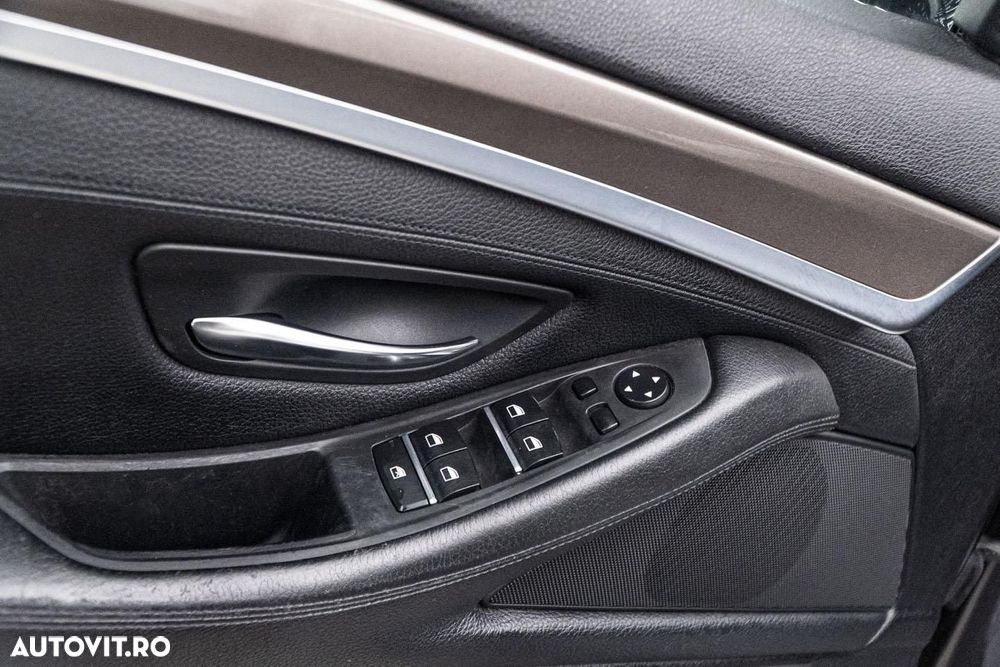BMW Seria 5 528i xDrive Sport-Aut. Luxury Line - 20