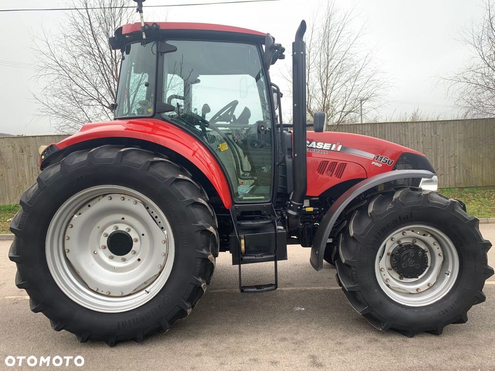 Case IH FARMALL 115U PRO - 7