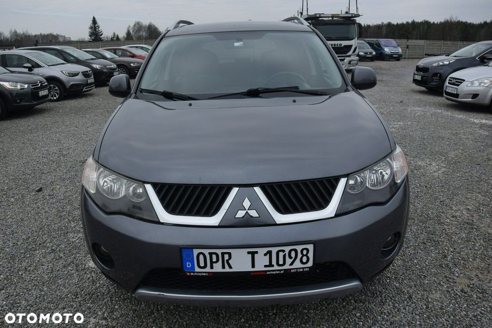 Mitsubishi Outlander 2.0 DI-D 4WD Inform - 8