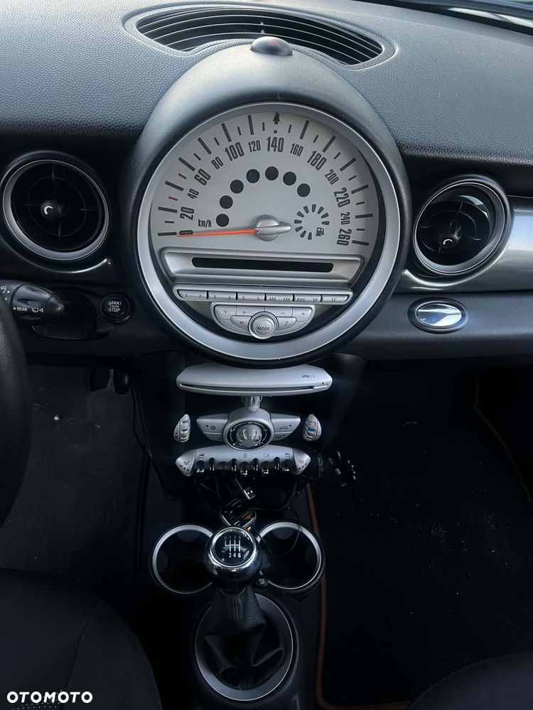 MINI Clubman Cooper - 26