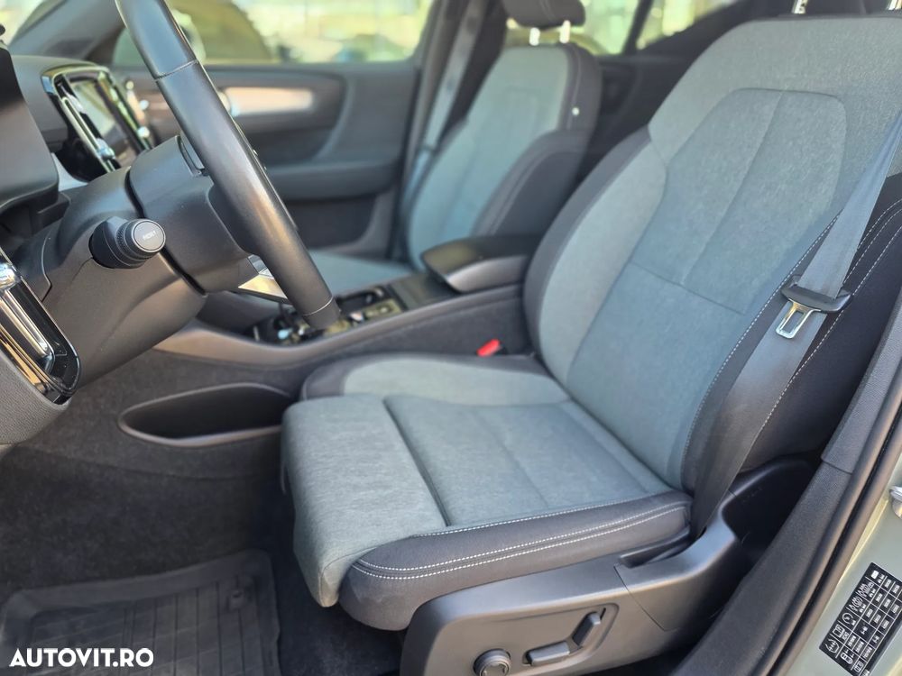 Volvo XC 40 B4 AT8 AWD Mild Hybrid Inscription - 13