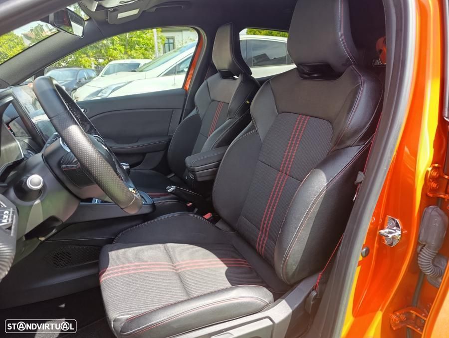 Renault Clio 1.0 TCe RS Line - 24