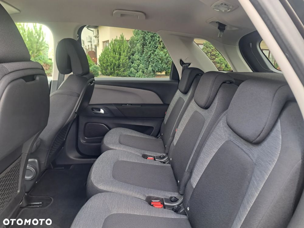 Citroën C4 Picasso 1.6 BlueHDi MoreLife S&S EAT6 - 17